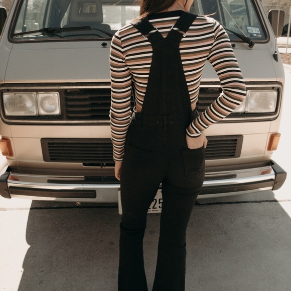 BLACK JUMPSUIT OVERALL - Picture 8 of 8